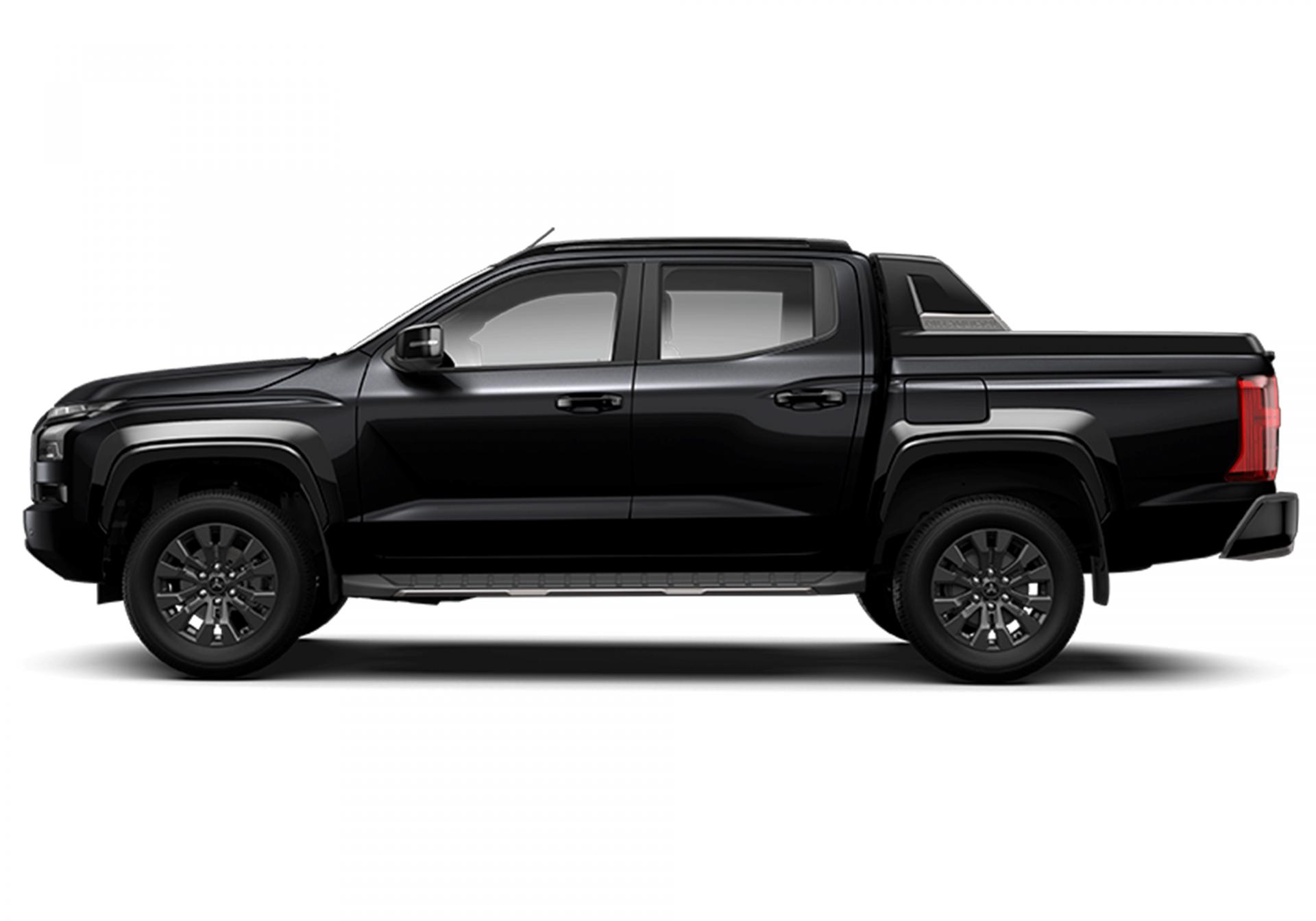 Mitsubishi Triton - Màu Đen